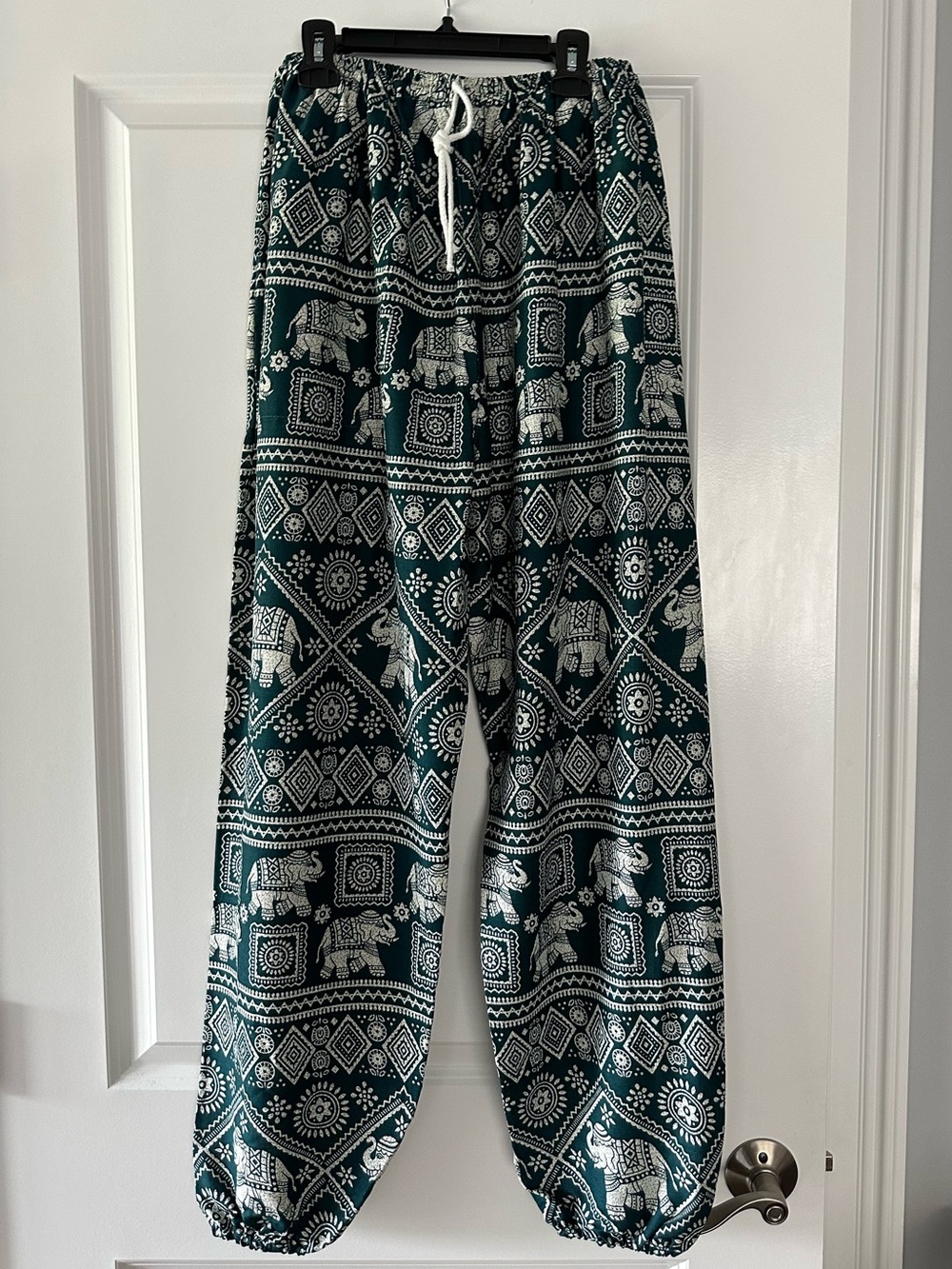 Brand New!!!!  Printed Elephant Harem Pants - Emerald Green & White